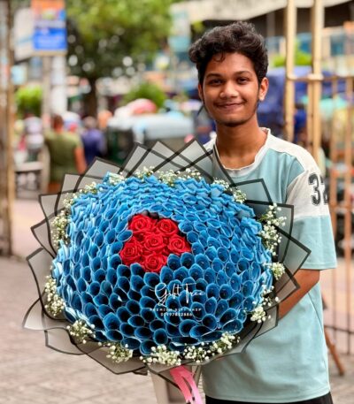 Stylish Cash Flower Bouquet