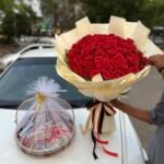 50pcs Rose Bouquet with Snakcs Hamper