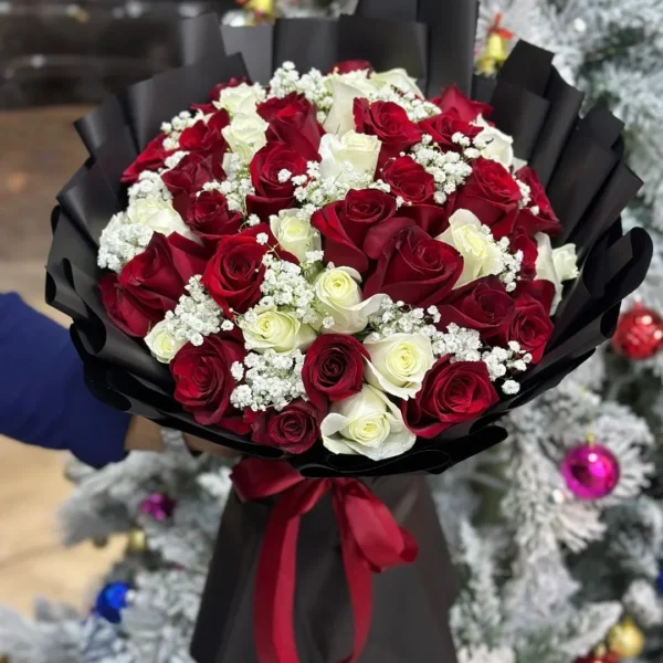 Red & White Rose Luxury Bouquet