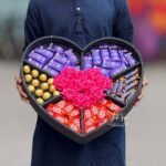 Heart Chocolate & Flower Box Black
