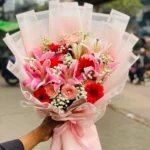 VIP Lily & Rose Bouquet
