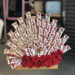 Sweet Romance Kinder Bueno with Red Rose Set