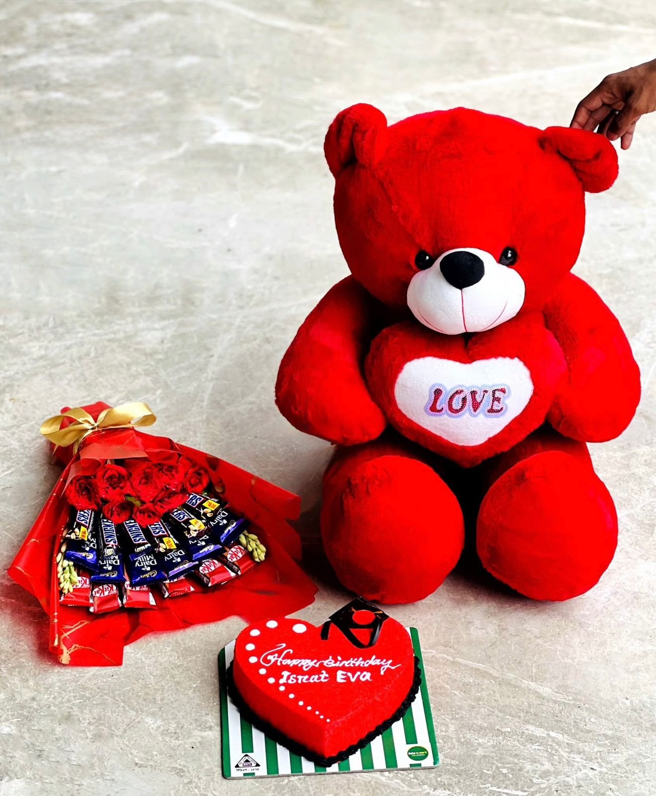 WhatsApp Image 2026-01-22 at 03.41.06 (2) Romantic Red Teddy Set with Chocolate Bouquet & Heart Cake - Image 1