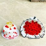 Red Roses Bouquet with Fresh Cream Birthday Cake