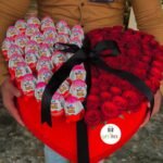 Kinder Joy with Flowers Box