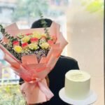 Flowers Bouquet with Cake