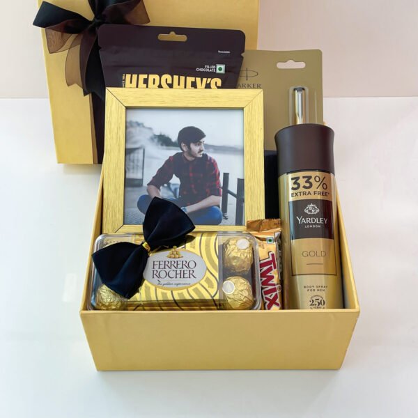 Personalized Father’s Day Gift Hamper with Photo Frame, Chocolates & Grooming Set